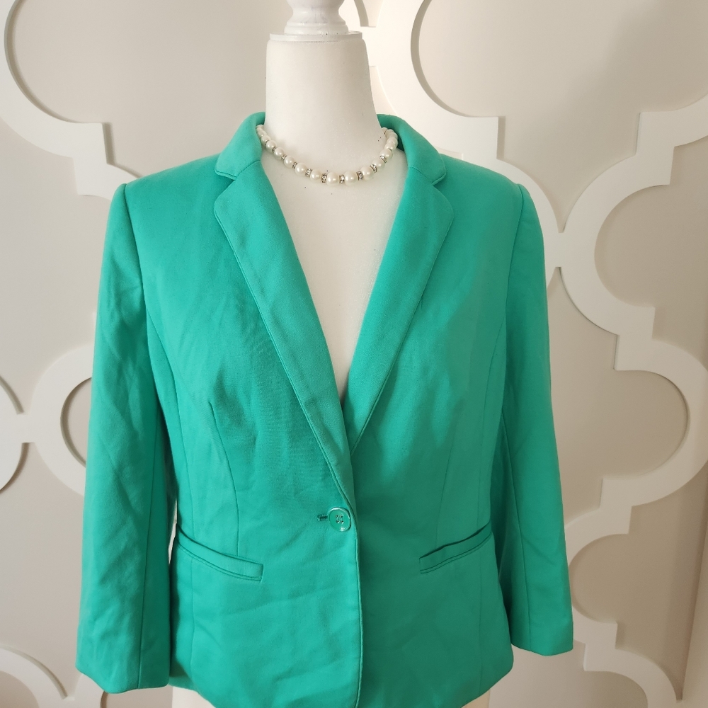 Green blazer - Picture 5 of 7